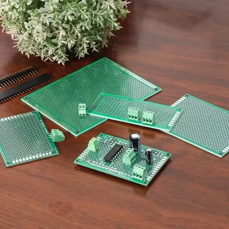 Universal PCB Circuit Protoboa - огляд і ціна Perfboard